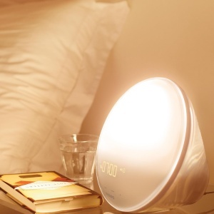 Lampa de trezire Philips SmartSleep HF3532 01 cu simulare rasarit si 20 setari de luminozitate - Img 7