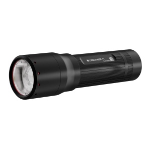 Lanterna LED Ledlenser P7, 650 Lumen, 400m Zoom, IP54, 30h Autonomie