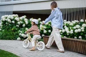 Momi NORU Bicicleta fara pedale copii 2 ani pliabila roti EVA 12 greutate 3 kg - Img 14