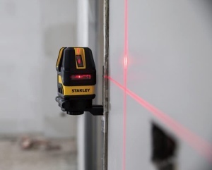 Nivel laser STANLEY STHT77514-1 cu auto-nivelare, 4 linii, interior - Img 5