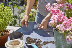 Panza pentru Plante Gardena City Gardening L, 120 x 180 cm, Material Textil Rezistent la Apa - Img 5