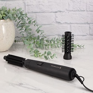 Perie cu aer cald Remington [incl. 2 accesorii: perie rotunda de 19 mm si 25 mm] Uscare si coafare (se usuca si se coafeaza pentru forma si plinatate ideala pentru parul scurt) 2 setari de caldura si suflanta, Airstyler AS7100, Negru - Img 5