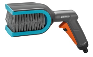 Perie oarba Gardena Cleansystem: Perie de curatare pentru lamele C sau Z, curatare usoara a lamelelor, cap de perie rotativ, cu conexiune la apa, blocare permanenta convenabila (18850-20) - Img 1
