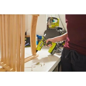 Pistol de lipit fierbinte fara fir RYOBI 18 V ONE+ RGL18-0 (diametru lipici 11 si 12 mm, temperatura lipiciului 130 degC si 200 degC, timp de incalzire de 2 minute, fara baterie si incarcator) - Img 2