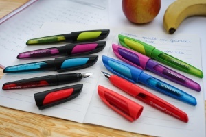 Pix ergonomic STABILO EASYbuddy, cu 3 tipuri de pana, rucsos, pentru stangaci si dreptaci - Img 7