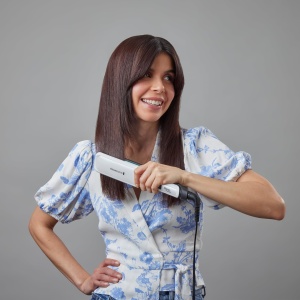 Placa de indreptat parul Remington S8550, ceramica, 150-230C, cu argan si vitamina E - Img 4