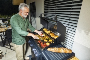 Plancha BBQ ROSLE din inox, 64,5 x 36,5 cm, rezistenta si usor de curatat - Img 5