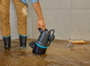 Pompa submersibila pentru ape uzate GARDENA 20000 BASIC, 20000 lh, cu sistem de flotare - Img 5