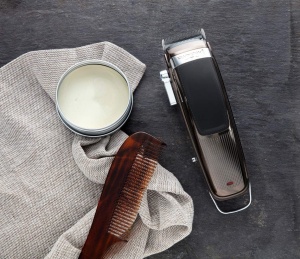 Remington Hair Clipper Profi Retro [auto-ascutire. Lame din otel inoxidabil cu parghie de reglare/motor profesional/0,5-25 mm] Set de tuns parul (11 piepteni de atasament, retea/baterie, litiu, geanta) HC9100 - Img 8