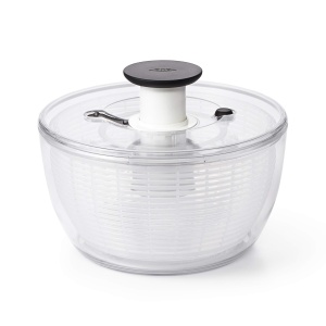 Salatiera OXO Good Grips cu pompa si capac 6L multifunctionala