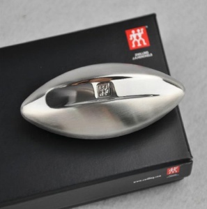 Sapuna din otel inoxidabil ZWILLING, 9.5 cm, argintie, pentru eliminarea mirosurilor - Img 4