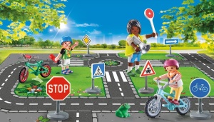 Set de Joaca PLAYMOBIL City Life 71332 - Parcurs cu Biciclete, 34 Piese, pentru Copii de la 4 Ani - Img 3