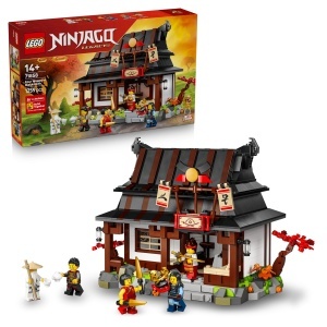 Set LEGO NINJAGO 15 ani - Patru-Arme Forja, 1259 piese, 6 minifigurine