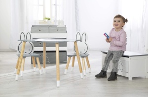 Set mobilier pentru copii Roba Miffy 2 scaune 1 masa MDF gri si alb - Img 3