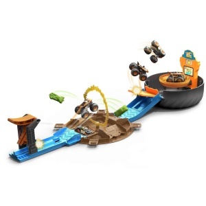 Set Stunt pentru Masini Hot Wheels GVK48, Arena cu Rampa, 1 Masina 164 si 1 Monster Truck - Img 3