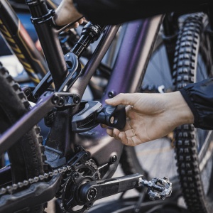 Suport pentru biciclete Thule EasyFold XT pentru carlig de remorca 2 biciclete argintiu - Img 7