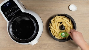 Tefal Actifry Genius Snaking FZ761015 Friteuza fara ulei, 1,2 kg, cu 9 programe automate si accesorii pentru gustari, touchpad intuitiv si carte de retete, se poate folosi de vase, negru - Img 4