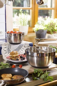 Tel ROSLE mixer de sarma de inalta calitate pentru baterea alimentelor otel inoxidabil 1810 se poate spala in masina de spalat vase 22 cm de culoare a - Img 3