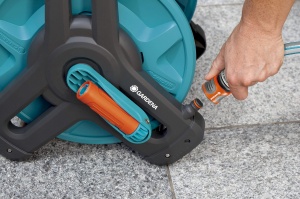 Tromela de furtun Gardena Classic 50, pentru furtun de maxim 50 m, constructie compacta - Img 5