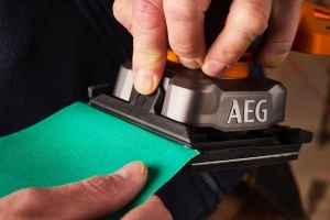 AEG Pro18V BFS 18SBL-14 Slefuitor orbital Brushless compact fara acumulator - Img 6