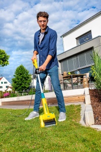 Aerator de gazon Gloria Accesorii pentru MultiBrush Ingrijirea gazonului aerarea gazonului Indeparteaza muschiul si paiul Cu dinti din otel inoxidabil - Img 4