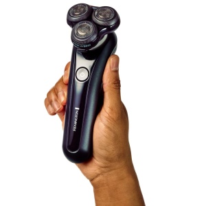 Aparat de ras electric pentru barbati Remington [Sistem de taiere hibrid SynX: aparat de ras cu rotatie si folie, aparat de ras umed si uscat, 360 deg PivotBall] X5 (inclusiv aparat de tuns detalii) Aparat de ras rotativ XR1755 - Img 8