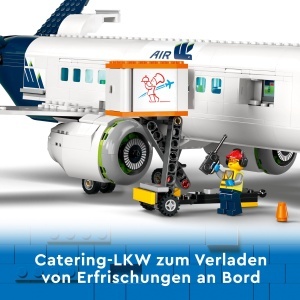 Avion de Pasageri LEGO 60367, 47 cm, cu 9 Minifigurine si Vehicule Aeroportuare - Img 5