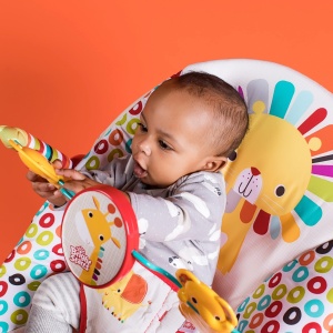 Balansoar pentru bebelusi Bright Starts Playful Pinwheels, cu vibratii si arcada de joc - Img 9