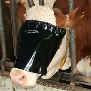 Blenda pentru Rinder Kerbl 1146, cu Guma Elastica, Rezistenta la Temperaturi Extreme - Img 2