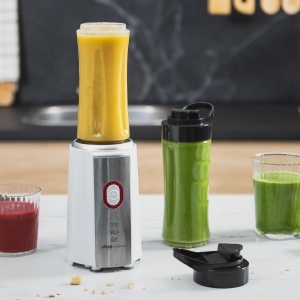 Blender Ufesa Nutrifusion 500W 4 lame din inox 2 sticle portabile 500 ml - Img 5
