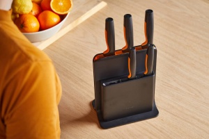 Bloc de cutite Fiskars Functional Form cu 5 cutite din otel japonez, negru - Img 6