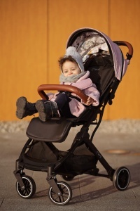 Carucior MoMi ESTELLE, pliabil, 7.5kg, pentru copii pana la 15kg - Img 9