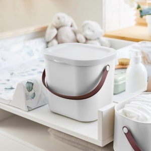 Cos de gunoi pentru scutece Rotho Babydesign Yuma 6 L cu capac, plastic alb - Img 2