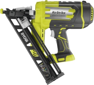 Cuie cu acumulator RYOBI 18 V ONE+ R15GN18-0 (tip cuie 1,8 mm, capacitate incarcator de 105 cuie, unghi incarcator 33-35deg, incl. 100 x cuie inclinate, 1 x clema de curea, fara baterie si incarcator)