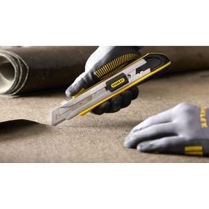 Cutit de taiat Stanley FatMax 0-10-481, 18mm, cu 6 lame, design ergonomic - Img 3