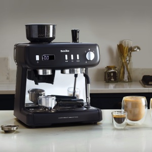 Espressor Breville Barista Max VCF152X Rasnita Integrata Functie de Spumare Lapte Timer de Precizie 15 Bari Negru - Img 9