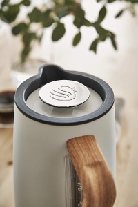Fierbator electric Swan Nordic, 1,7 l, 2200 W, alb - Img 6