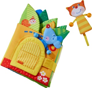 HABA 304129 - Carte textila pentru bebelusi cu rime si figurine deget cadou ideal pentru copii 10 luni