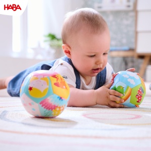 HABA Babyball Regenbogenwelt 1306318001 Moale si Colorat Diametru 11 cm pentru Bebelusi 6 Luni - Img 2