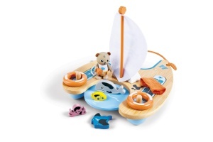 Hape Bens Catamaran - Set de joaca ecologic cu barca solara si accesorii pentru copii 3 - Img 5