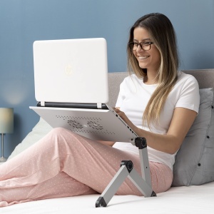 InnovaGoods - Masa reglabila pentru laptop aluminiu flexibila multipozitionala multifunctionala cu orificii de aerisire si tava suplimentara pentru mo - Img 3