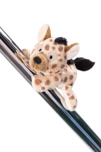 Jucarie Plush Hyena Helgi NICI 12cm, cu Magneti, Design Naturalist