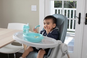 Lingura Chicco ESSLERNLOFFEL, ergonomica, usoara, pentru copii 8 luni, bleu - Img 3