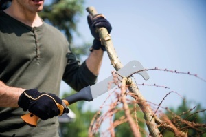 Macheta Fiskars XA3, 50.5 cm, Lama din otel intarit, Maner ergonomic, NegruPortocaliu - Img 6