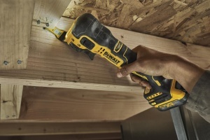 Masina multifunctionala oscilanta DeWalt 18V XR DCS358D2-QW 2Ah - Img 7