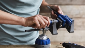 Menghina multifunctionala Dremel 2500 Multi Vise rotatie 360deg prindere ajustabila - Img 5
