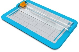 Papierschneider Fiskars pentru copii, sigur si usor de utilizat, pentru taiere precisa - Img 1