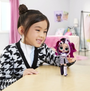 Papusa de Moda L.O.L. Surprise Tweens - Jenny Rox, 15 surprize, stil rockstar - Img 3