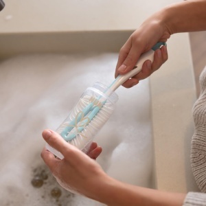 Perie pentru sticle NUK 2 in 1 cu maner ergonomic, pentru sticle si suzete - Img 5
