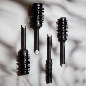 Perie rotativa cu uscator ghd, ceramica, volum mare, pentru par lung - Img 4